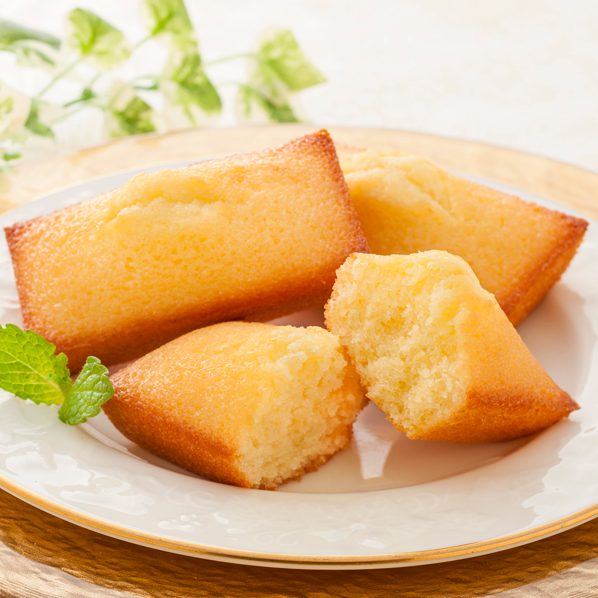 芦屋シェフ・アサヤマ洋菓子工房 芦屋フィナンシェ